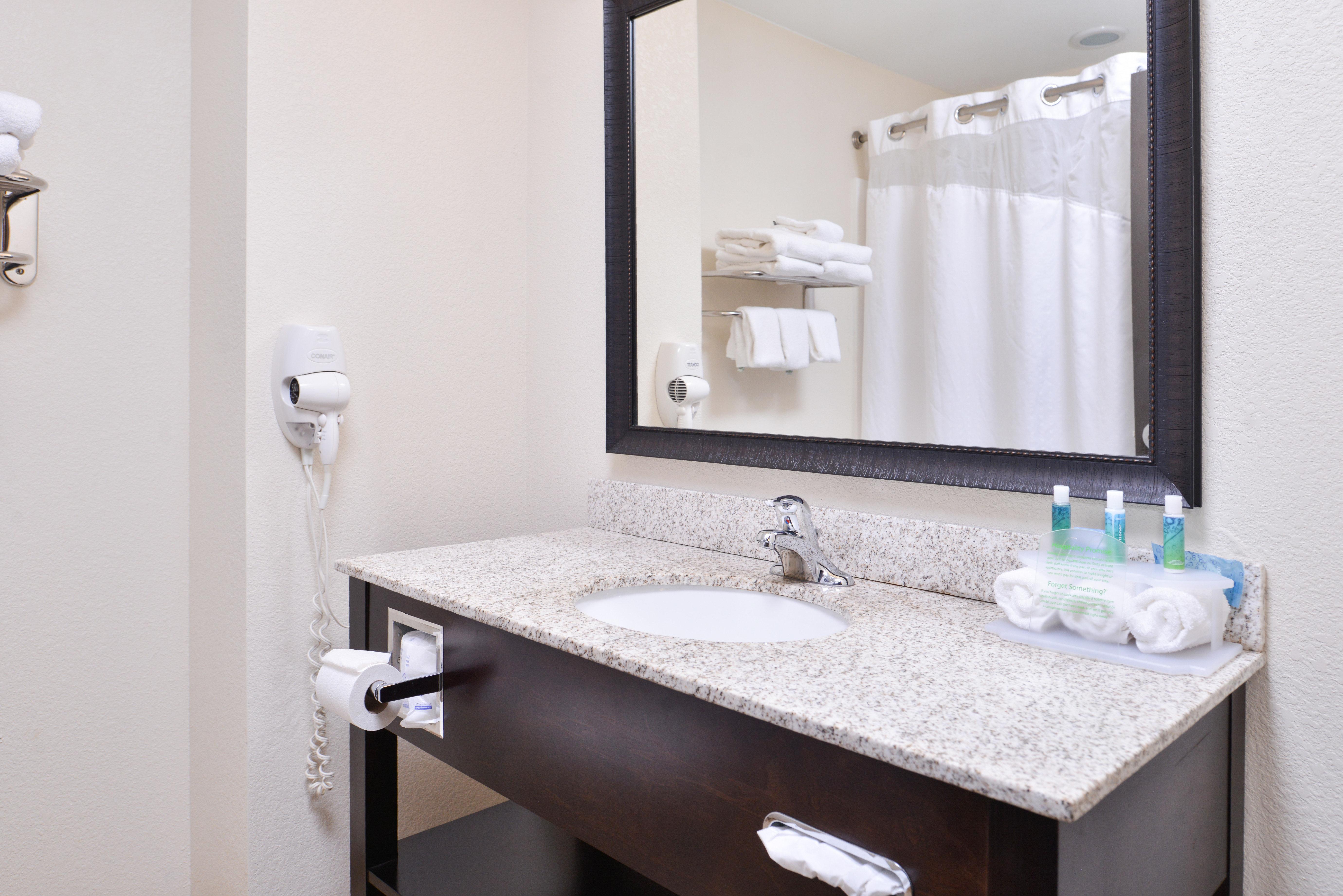 Express & Northwest By Ihg Emporia