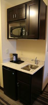 Express & Northwest By Ihg Hotel Emporia