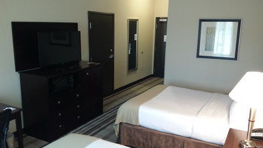 Express & Northwest By Ihg Emporia